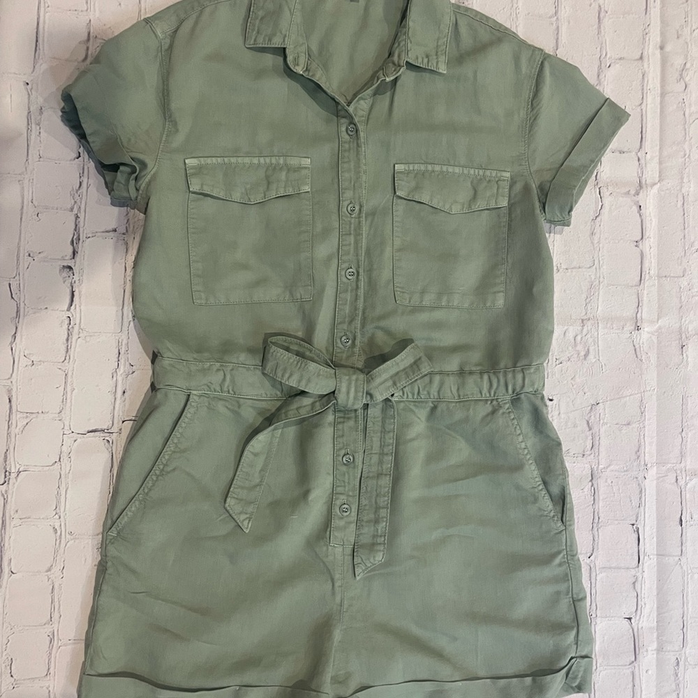 Bella Dahl romper